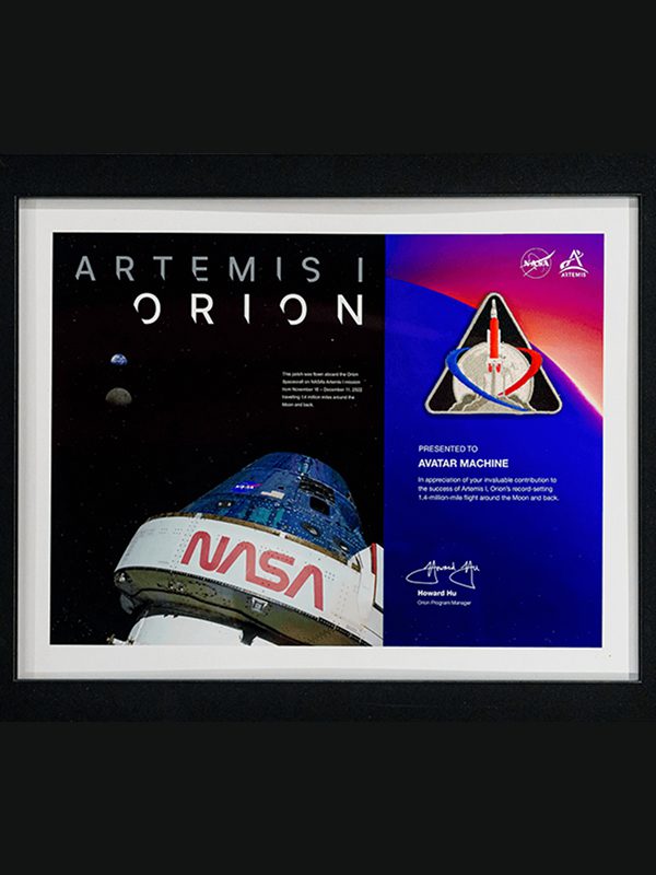 Artemis I Orion NASA commemorative plaque.